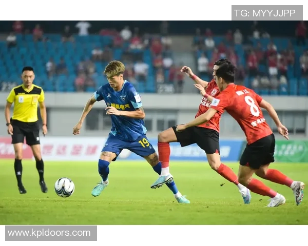 成都网球队进攻表现分析与战术调整探讨