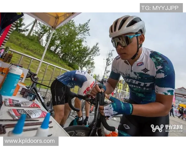 重庆乒乓球队耐力争议引发热议运动员训练与比赛表现的深度探讨